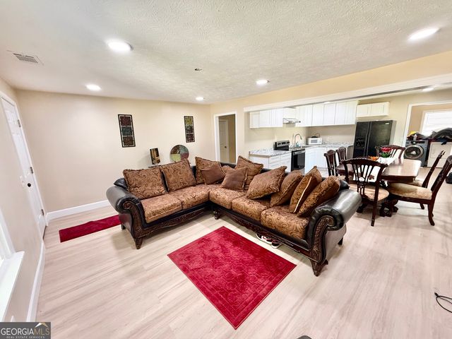 6946 Main Street, Cobbtown, GA 30420