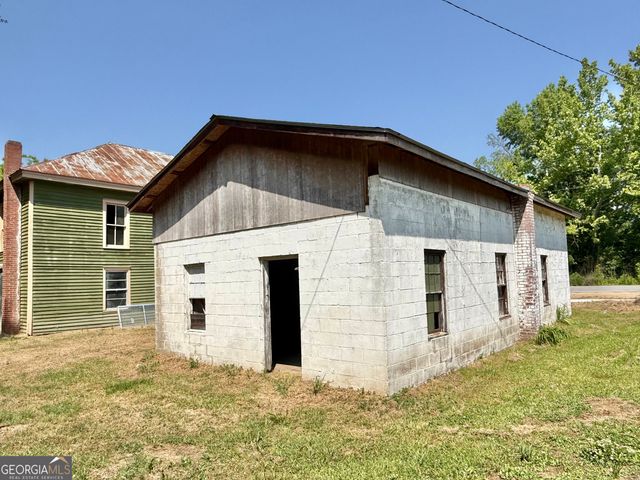 6946 Main Street, Cobbtown, GA 30420