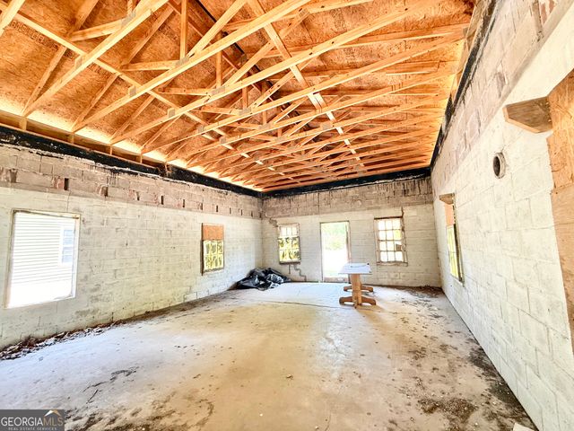 6946 Main Street, Cobbtown, GA 30420