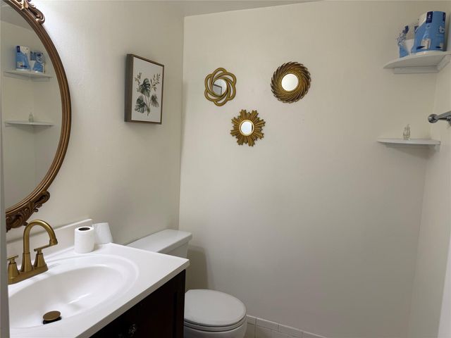 1301 SW 135th Terrace 211J, Pembroke Pines, FL 33027