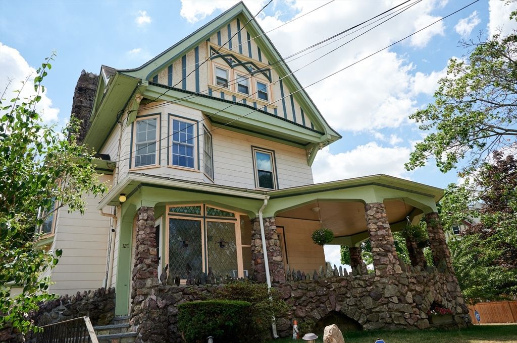 127 Upham Street 2, Melrose, MA 02176