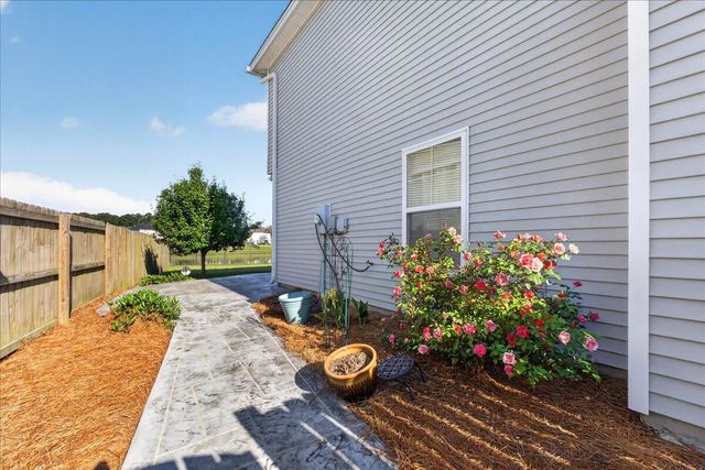 131 Charlesfort Way, Moncks Corner, SC 29461