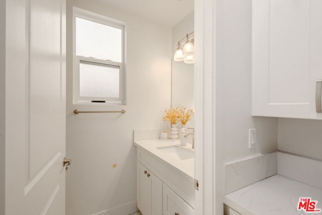 16855 Balboa Lane, Van Nuys, CA 91406