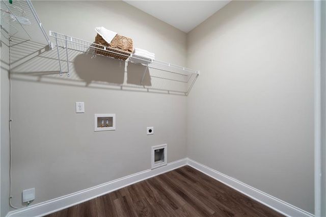 33 New Kent Court, Villa Rica, GA 30180