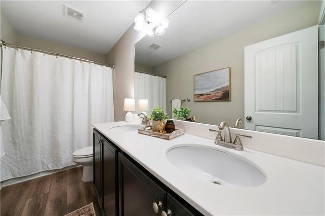 33 New Kent Court, Villa Rica, GA 30180