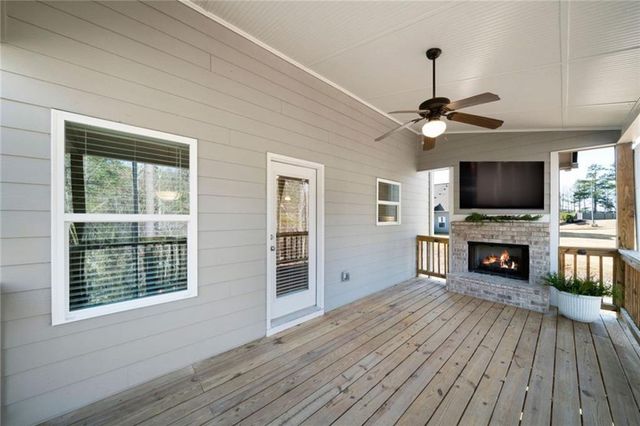 33 New Kent Court, Villa Rica, GA 30180