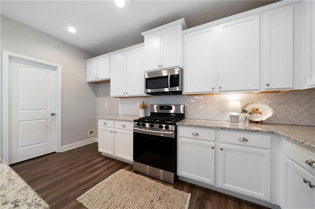 33 New Kent Court, Villa Rica, GA 30180