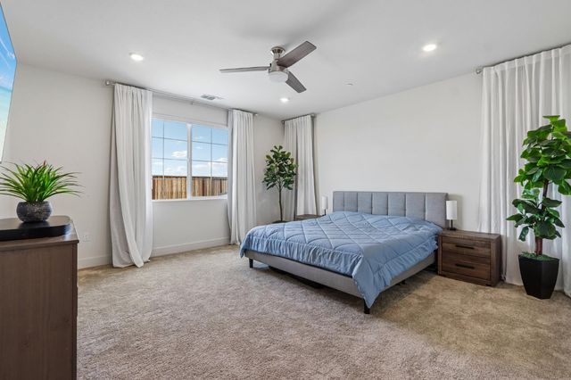 3695 Singh Ln, Tracy, CA 95377