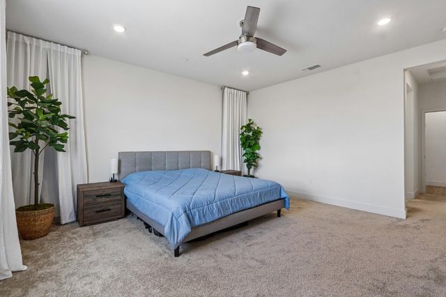 3695 Singh Ln, Tracy, CA 95377