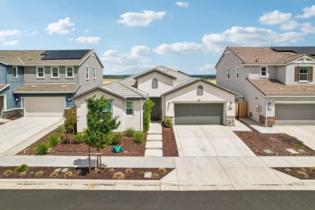 3695 Singh Ln, Tracy, CA 95377
