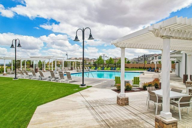 3695 Singh Ln, Tracy, CA 95377