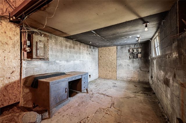 4588 Middle Reservation Rd, Castile, NY 14530