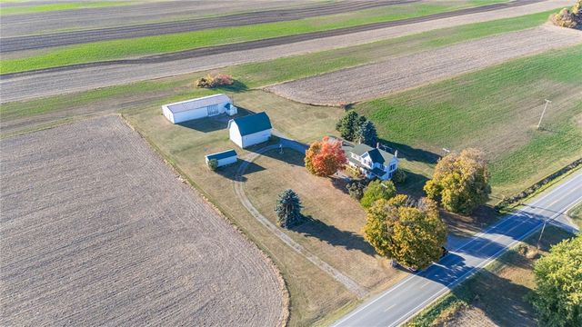 4588 Middle Reservation Rd, Castile, NY 14530