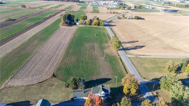 4588 Middle Reservation Rd, Castile, NY 14530