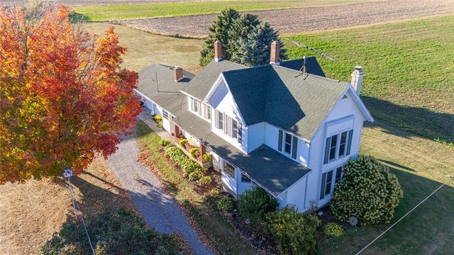 4588 Middle Reservation Rd, Castile, NY 14530