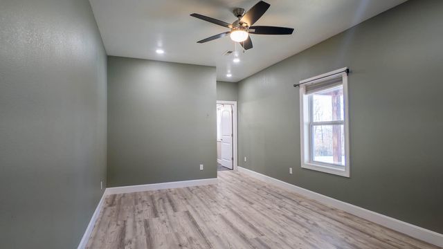 312 Earl Street, Thayer, MO 65791