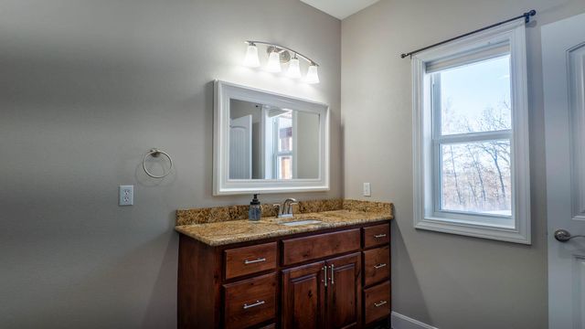 312 Earl Street, Thayer, MO 65791