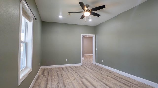 312 Earl Street, Thayer, MO 65791