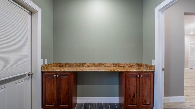 312 Earl Street, Thayer, MO 65791