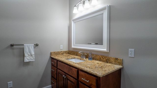 312 Earl Street, Thayer, MO 65791