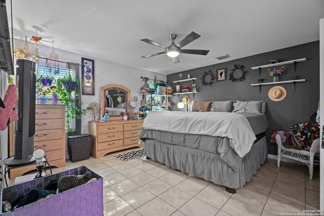 11134 Charismatic, San Antonio, TX 78245
