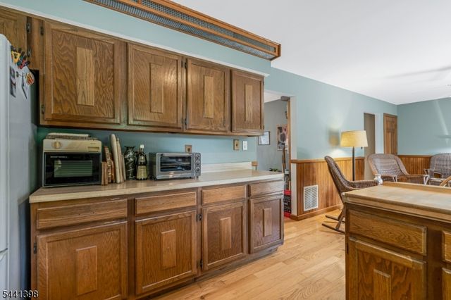 19 Renfro Rd, Franklin Twp., NJ 08873