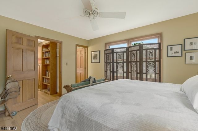 19 Renfro Rd, Franklin Twp., NJ 08873