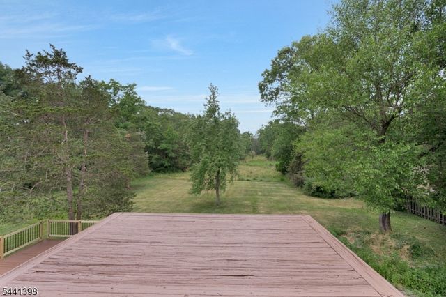 19 Renfro Rd, Franklin Twp., NJ 08873