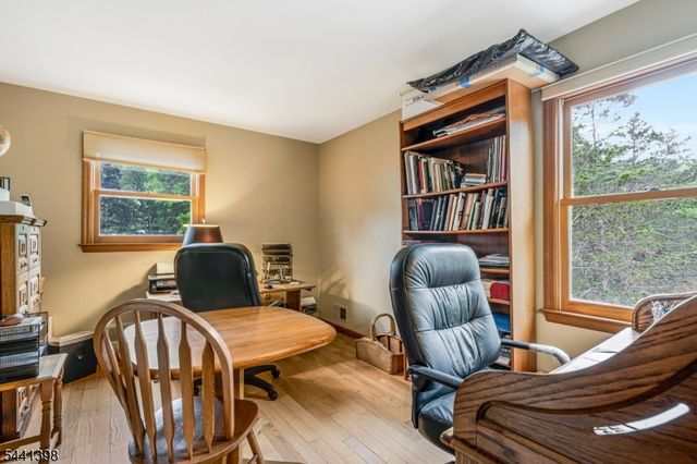 19 Renfro Rd, Franklin Twp., NJ 08873