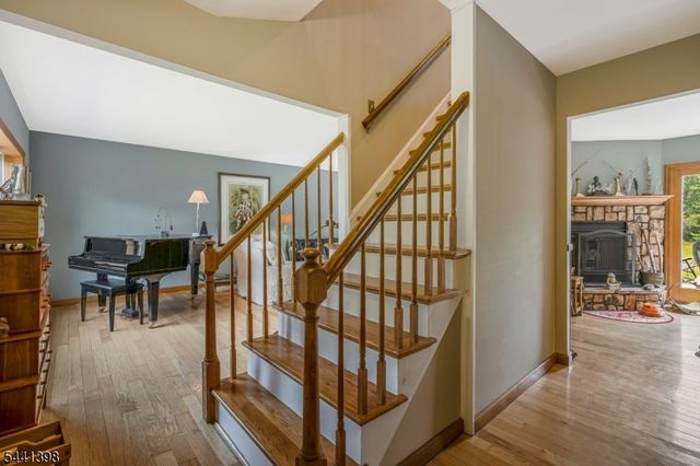 19 Renfro Rd, Franklin Twp., NJ 08873