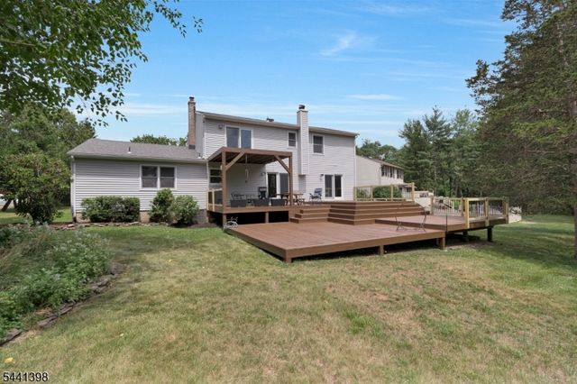 19 Renfro Rd, Franklin Twp., NJ 08873