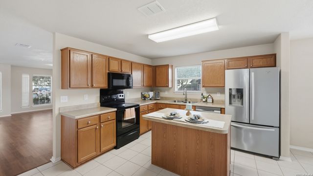 513 Zapata, New Braunfels, TX 78130