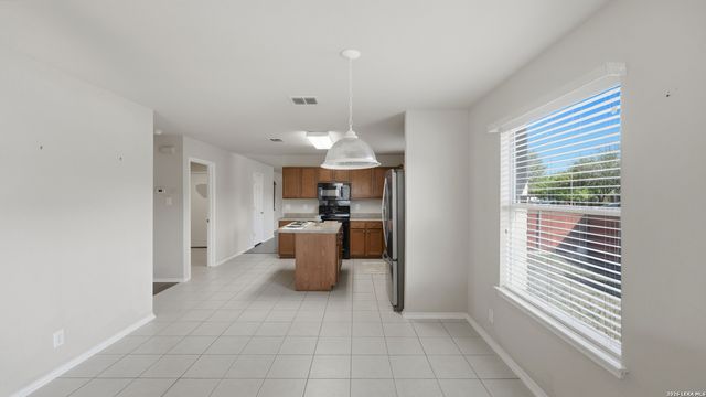 513 Zapata, New Braunfels, TX 78130