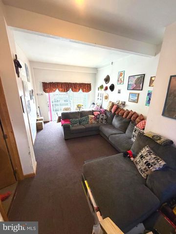 78 CATHERINE DR, Franklinville, NJ 08322