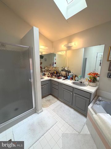 78 CATHERINE DR, Franklinville, NJ 08322