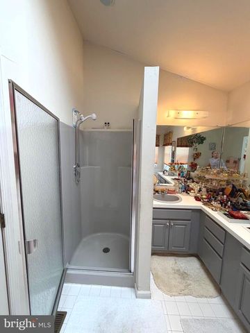 78 CATHERINE DR, Franklinville, NJ 08322