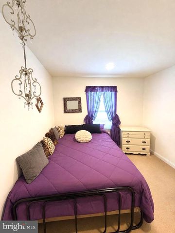 78 CATHERINE DR, Franklinville, NJ 08322