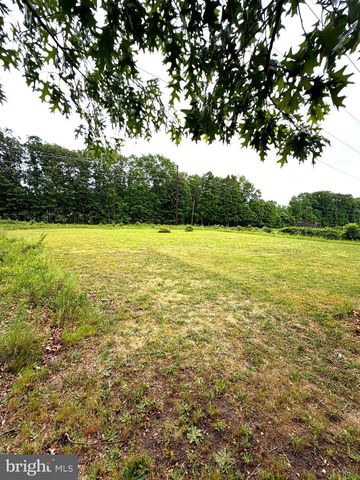 78 CATHERINE DR, Franklinville, NJ 08322