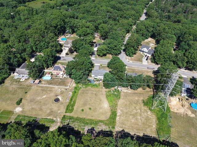 78 CATHERINE DR, Franklinville, NJ 08322