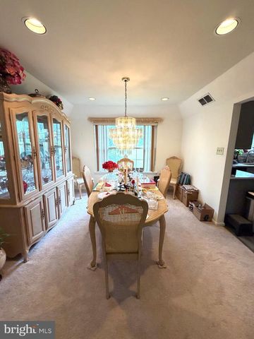 78 CATHERINE DR, Franklinville, NJ 08322
