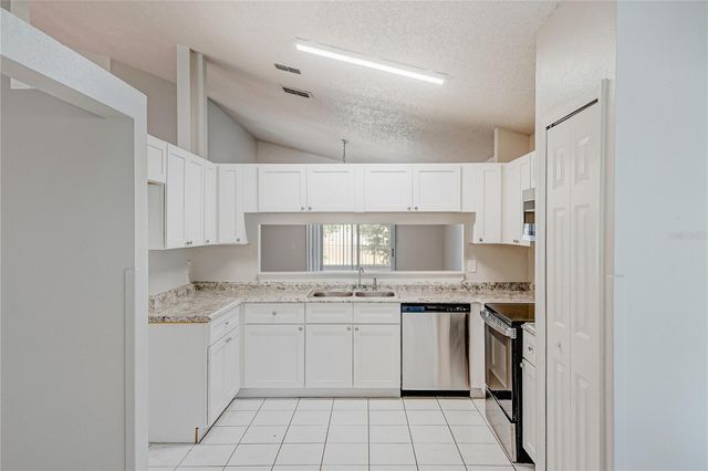 3 CECILIA WAY, Kissimmee, FL 34758