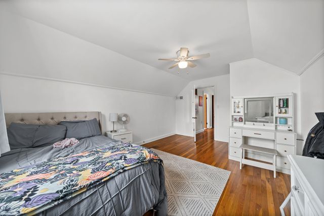 515 Country Club Ln, Hopkinsville, KY 42240