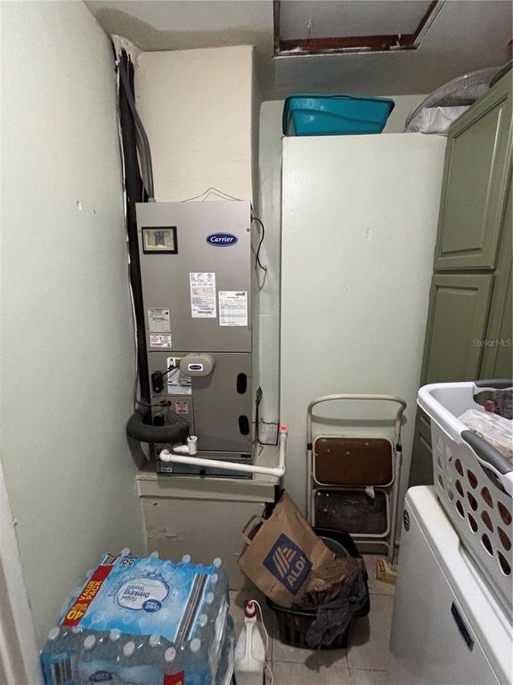 Image 17 of property listing at 6010 BROOKGREEN AVENUE, Orlando, FL 32809