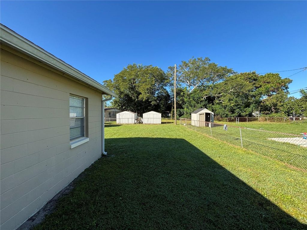Image 30 of property listing at 6010 BROOKGREEN AVENUE, Orlando, FL 32809