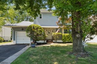 116 Pasadena Ave, Hasbrouck Heights Boro, NJ 07604