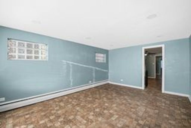9209 S State Street, Chicago, IL 60619