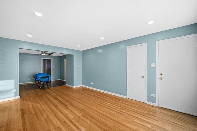 9209 S State Street, Chicago, IL 60619