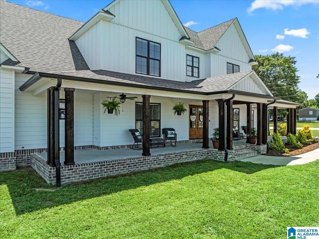 1520 DAY GAP ROAD, Cullman, AL 35057