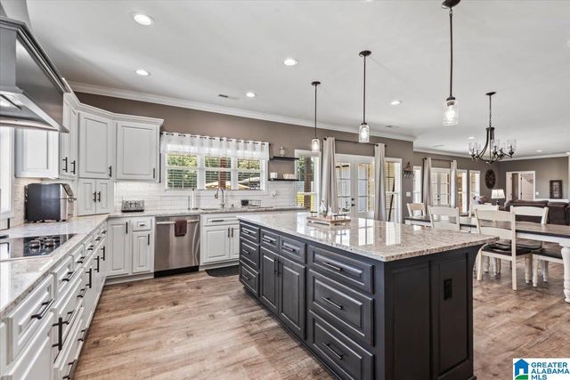 1520 DAY GAP ROAD, Cullman, AL 35057