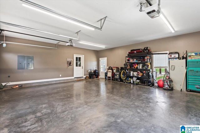 1520 DAY GAP ROAD, Cullman, AL 35057